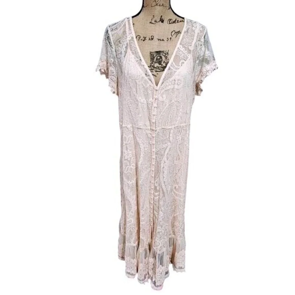 torrid Blush Pink Lace Maxi Dress - Picture 3 of 12